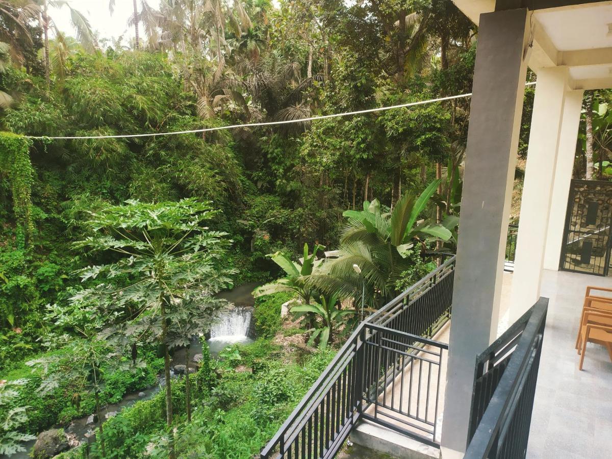 Kelapa Gading Villas Баньюванги Экстерьер фото